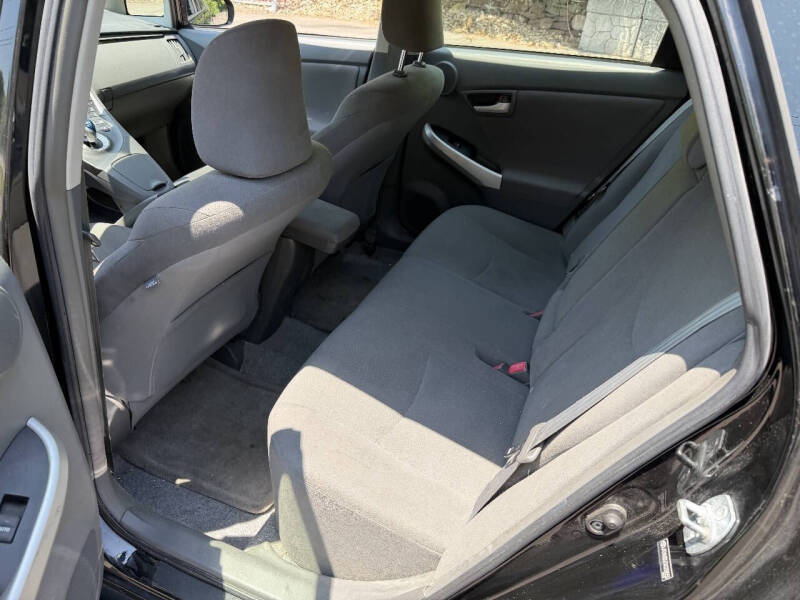 2010 Toyota Prius II