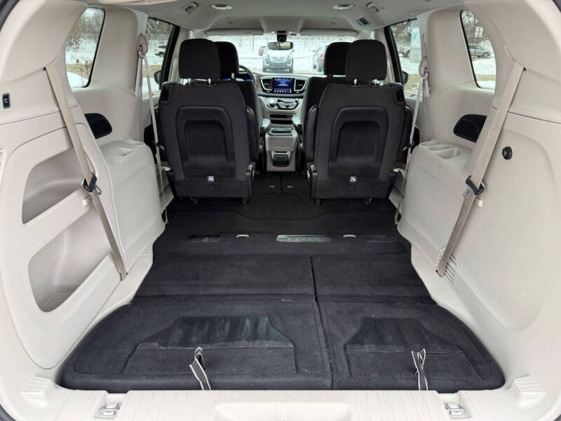 2019 Chrysler Pacifica Touring Plus