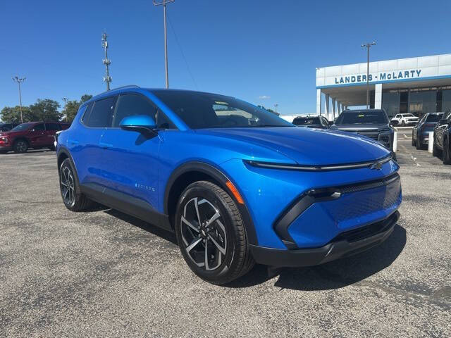2026 Chevrolet Equinox EV LT 2