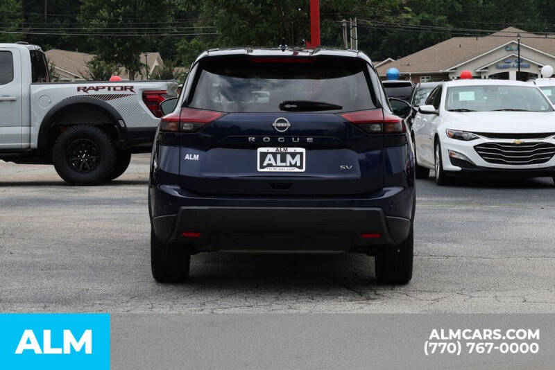 2024 Nissan Rogue SV
