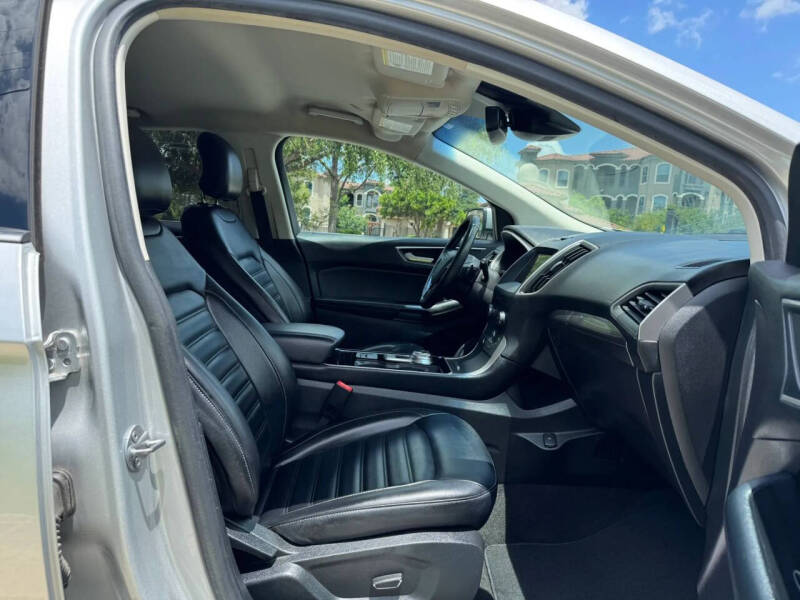 2019 Ford Edge SEL