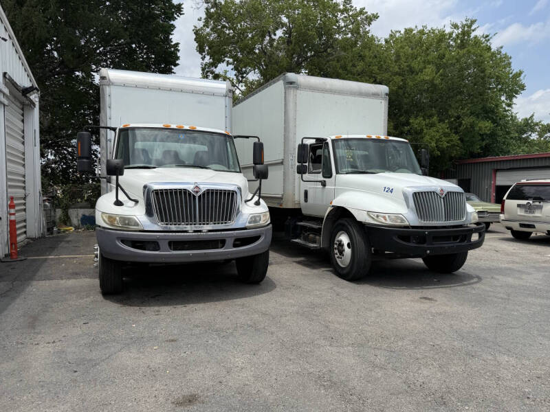 2018 International DuraStar 4300