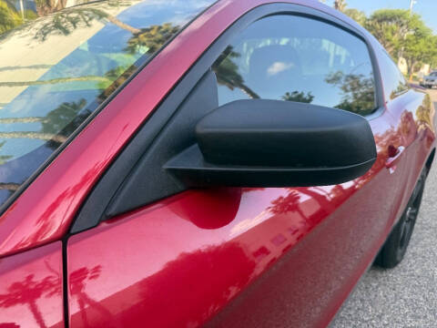 2010 Ford Mustang V6