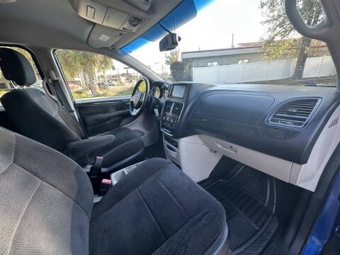 2013 Dodge Grand Caravan SE