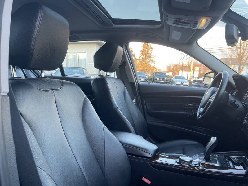 2014 BMW 3 Series 328i xDrive