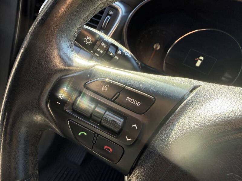 2017 Kia Sorento SX Limited V6