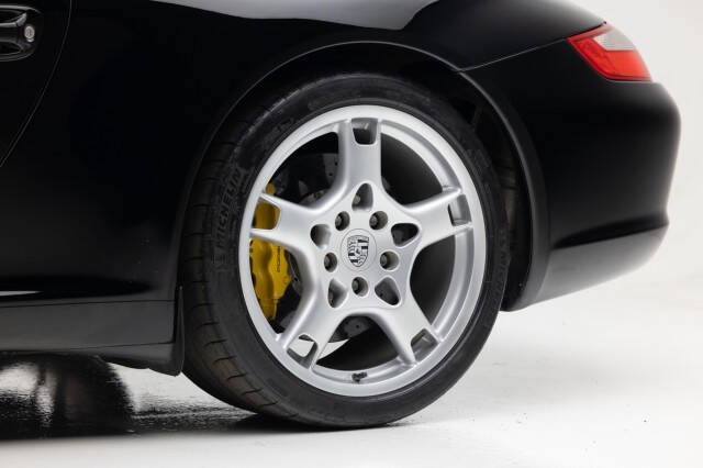 2005 Porsche 911 Carrera S