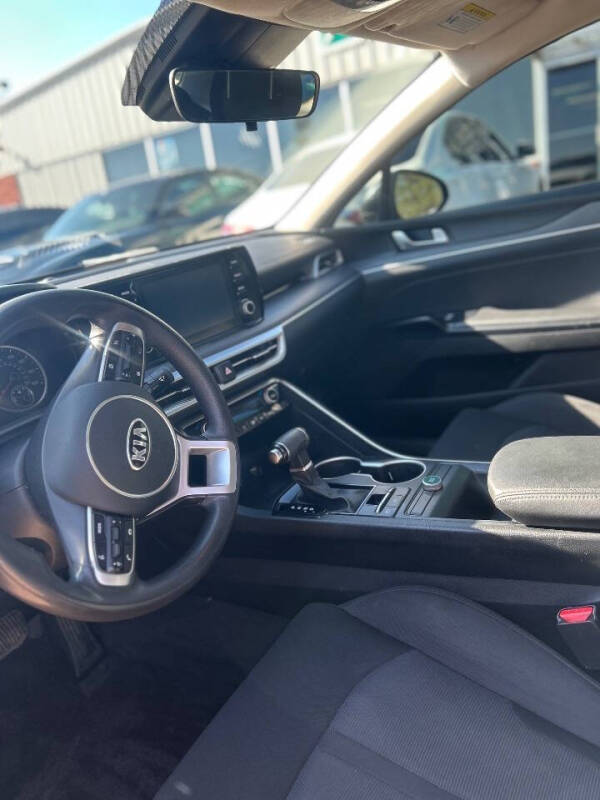 2021 Kia K5 LXS
