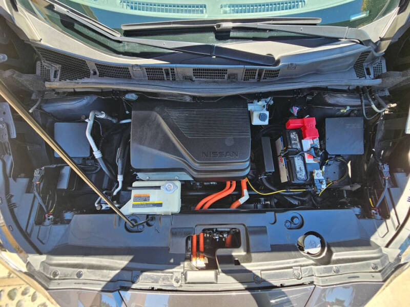 2024 Nissan LEAF S