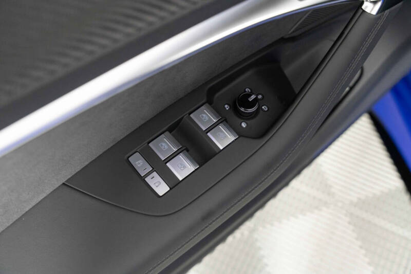 2023 Audi RS 6 Avant 4.0T quattro Avant