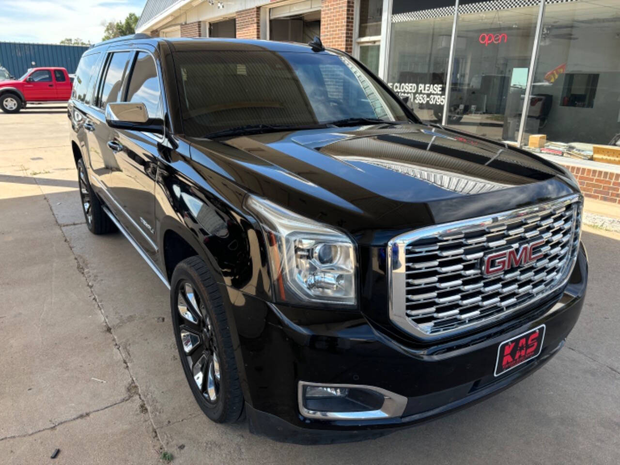 2019 GMC Yukon XL for sale at Kansas Auto Sales in Ulysses, KS