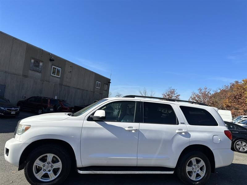 2010 Toyota Sequoia SR5