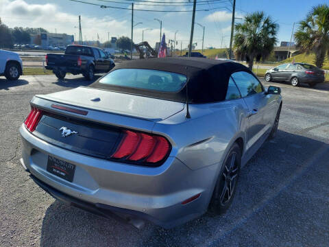 2020 Ford Mustang EcoBoost