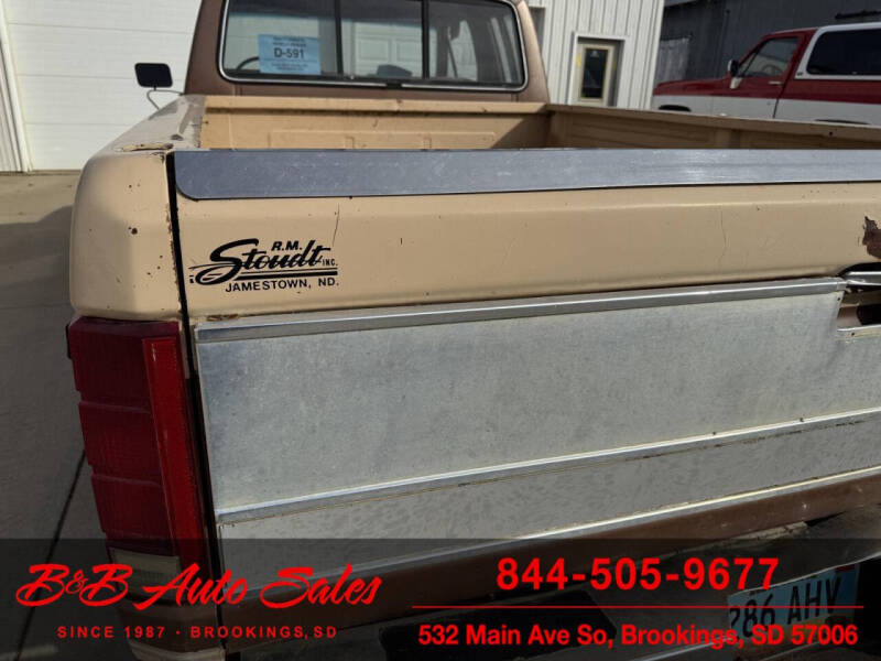 1985 Ford F-150 XLT Lariat