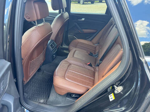 2018 Audi Q5 2.0T quattro Premium Plus
