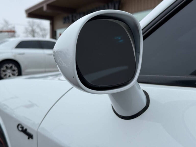 2013 Dodge Challenger SXT