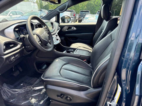 2025 Chrysler Pacifica Limited