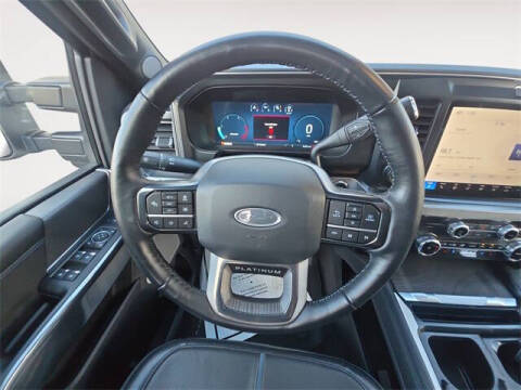 2025 Ford F-450 Super Duty Platinum