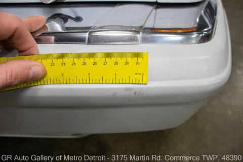 1991 Mercedes-Benz 560-Class 560 SEL