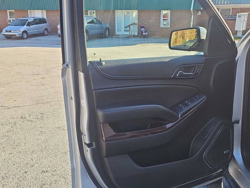 2017 GMC Yukon SLT