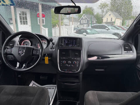 2018 Dodge Grand Caravan SE