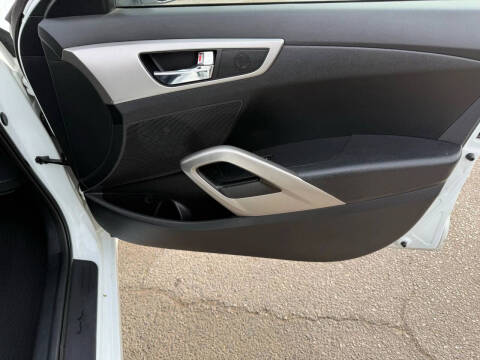 2016 Hyundai Veloster