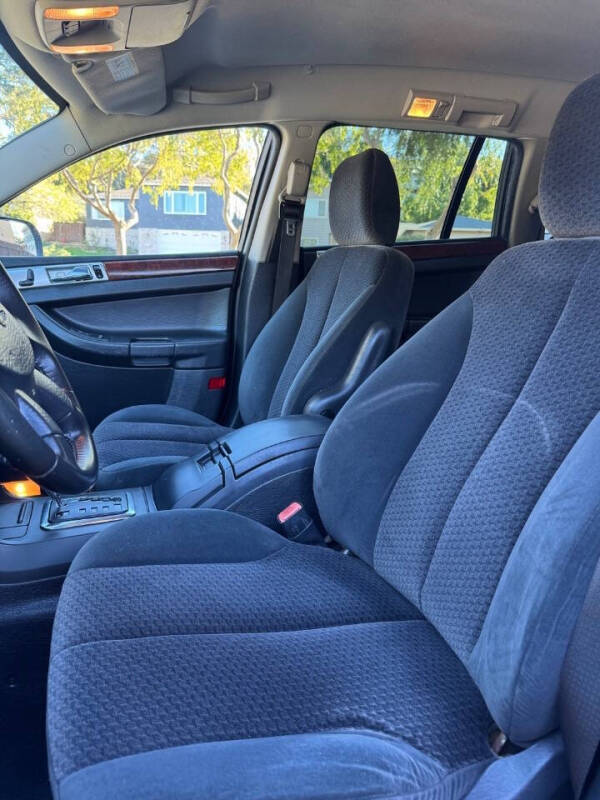 2005 Chrysler Pacifica Touring