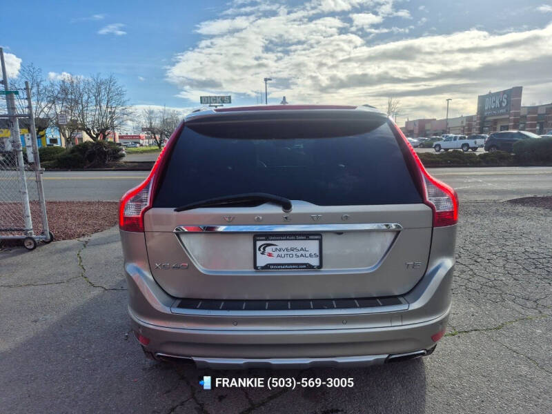 2015 Volvo XC60 T5 Drive-E Premier