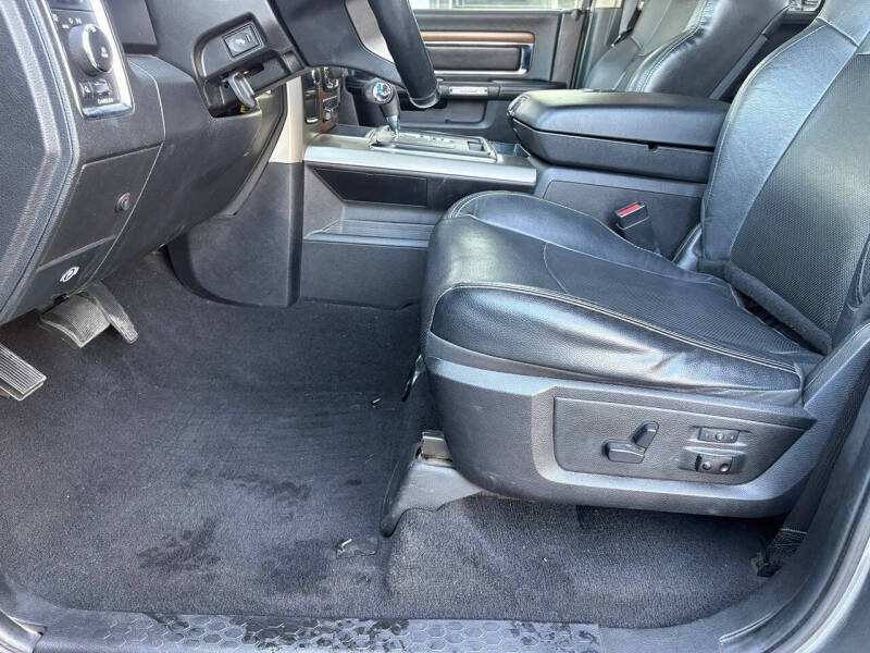 2013 RAM 1500 Laramie