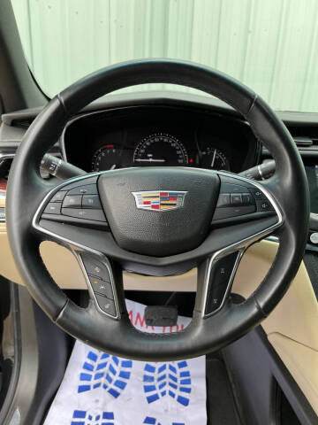 2017 Cadillac XT5 Premium Luxury