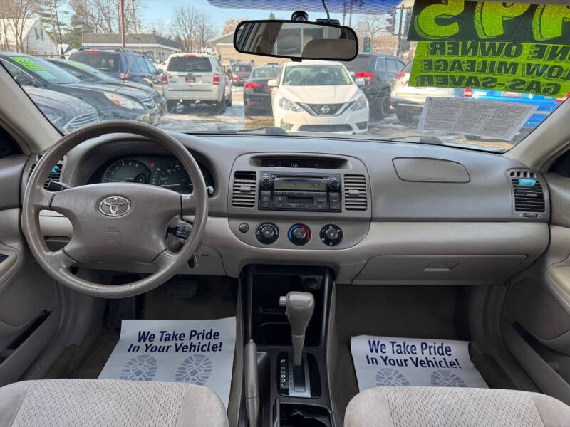 2003 Toyota Camry LE