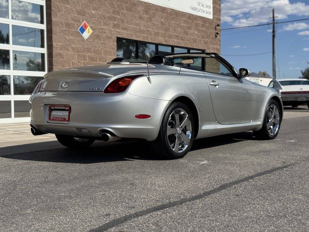 2004 Lexus SC 430 3