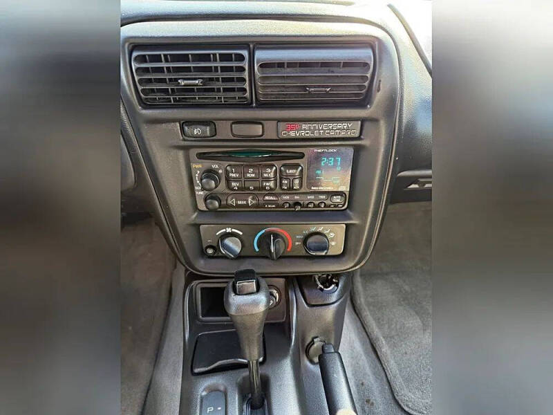 2002 Chevrolet Camaro