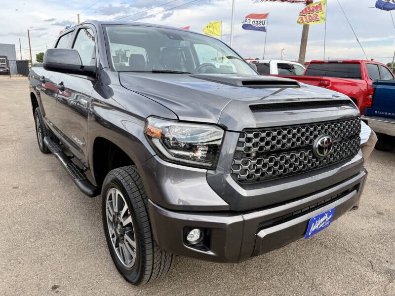 2021 Toyota Tundra SR5's photo