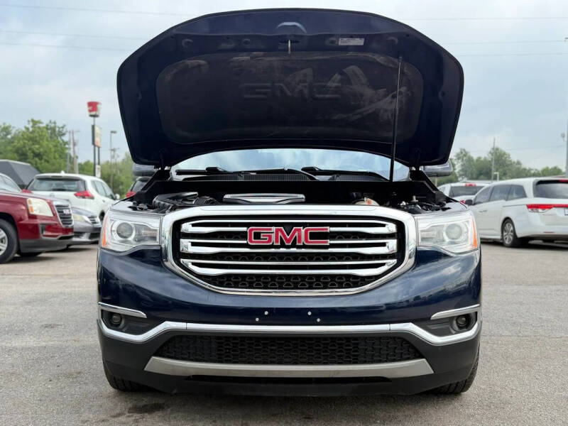 2017 GMC Acadia SLE-2