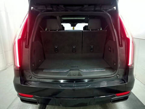 2023 Cadillac Escalade Sport