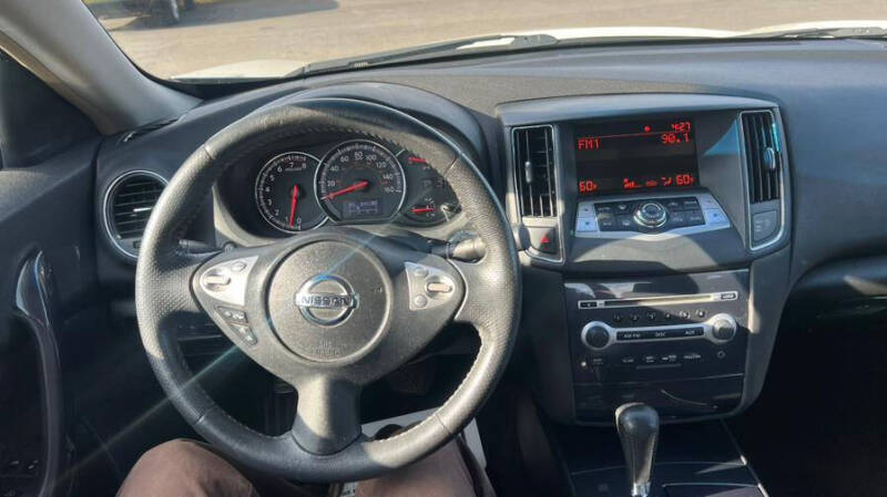 2014 Nissan Maxima