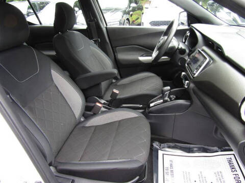 2019 Nissan Kicks SV