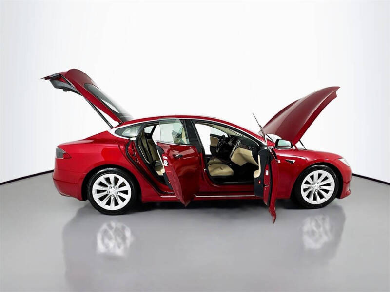 2016 Tesla Model S 75D