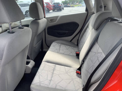 2012 Ford Fiesta SE