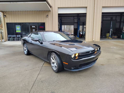 2015 Dodge Challenger SXT Plus