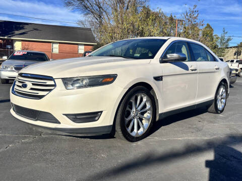 2015 Ford Taurus Limited
