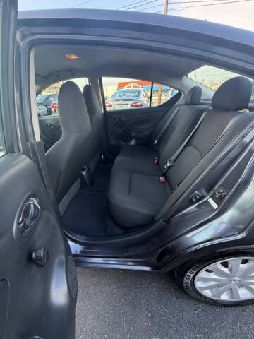 2015 Nissan Versa 1.6 S