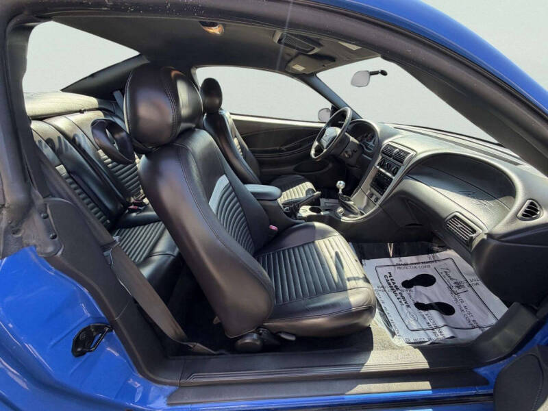 2003 Ford Mustang Mach 1 Premium
