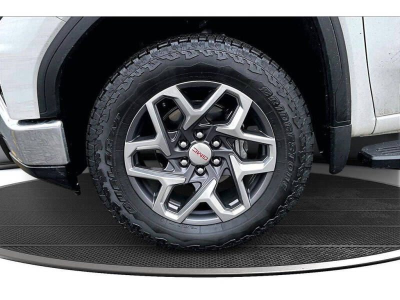 2025 GMC Sierra 1500