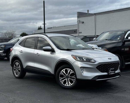 2020 Ford Escape SEL