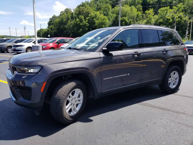 2023 Jeep Grand Cherokee Laredo