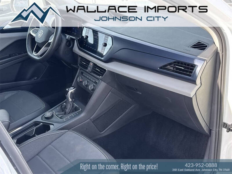 2022 Volkswagen Taos SE 4Motion