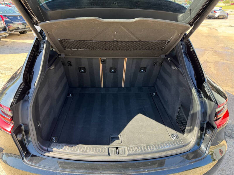 2017 Porsche Macan S