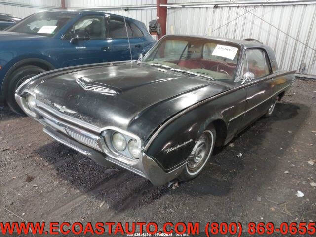 1961 Ford Thunderbird